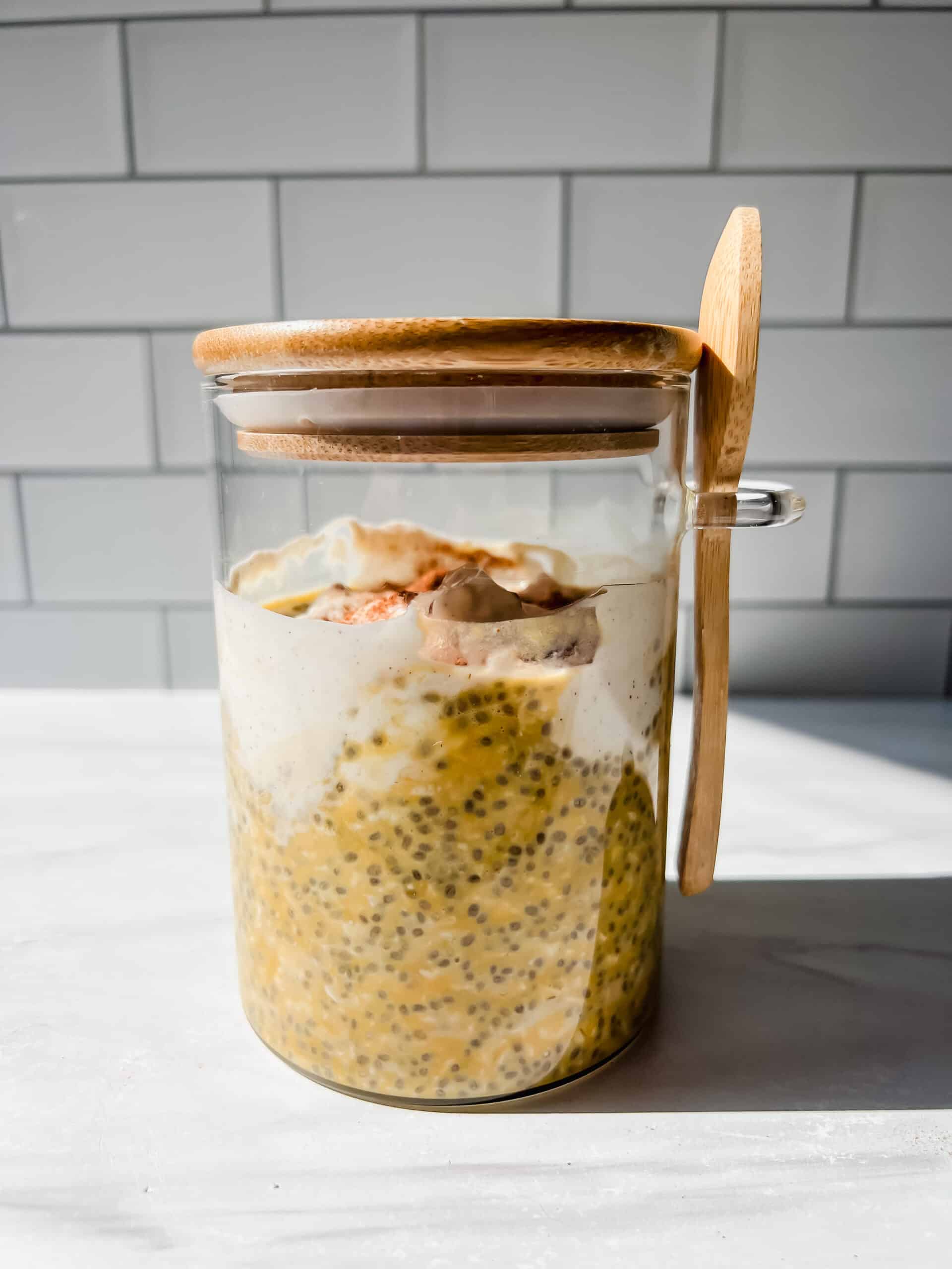 Pumpkin Pie Overnight Oats with Chia