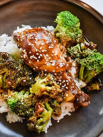 this is my slow cooker chicken teriyaki drumsticks in a bowl.
