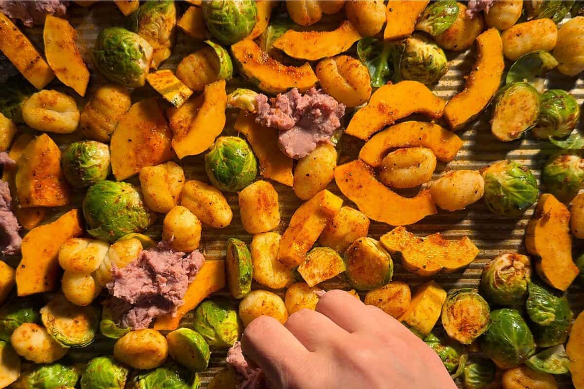 this shows me adding the chicken sausage